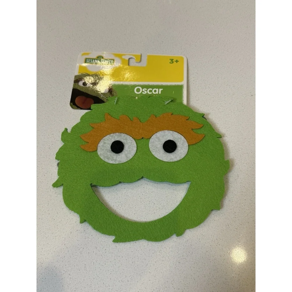 Sesame Street‎ Character Felt Masks Set Of 4 New Oscar Big Bird Burt Ernie